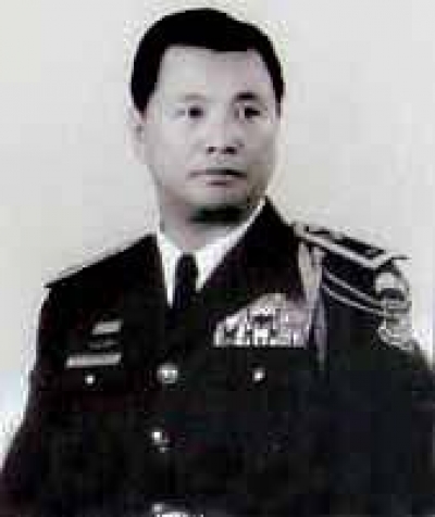 Chuẩn Tướng Nguyễn Ngọc Oánh (ảnh của generalhieu.com